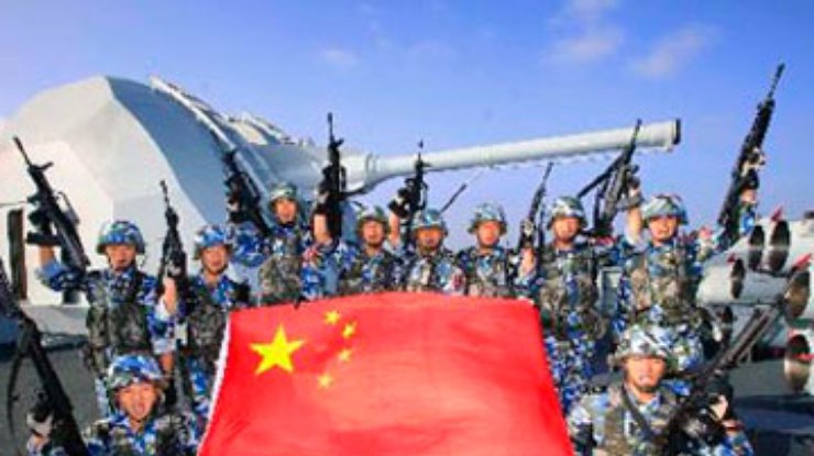 Китай направил боевые корабли к островам, которые оспаривает Япония