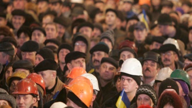 Украинские заробитчане в РФ будут сдавать экзамен по русскому языку