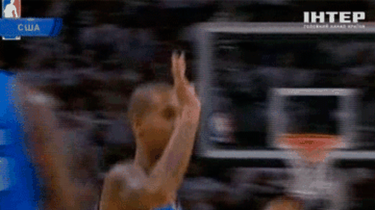 В НБА "Сперс" победил на последних секундах игры