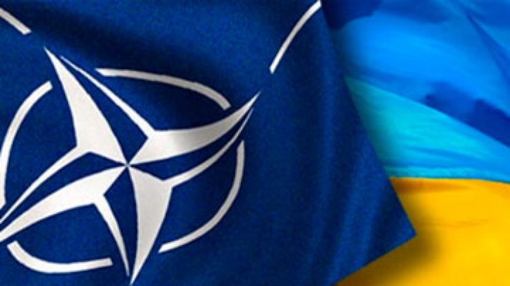 НАТО грозит ужесточить отношение к Украине