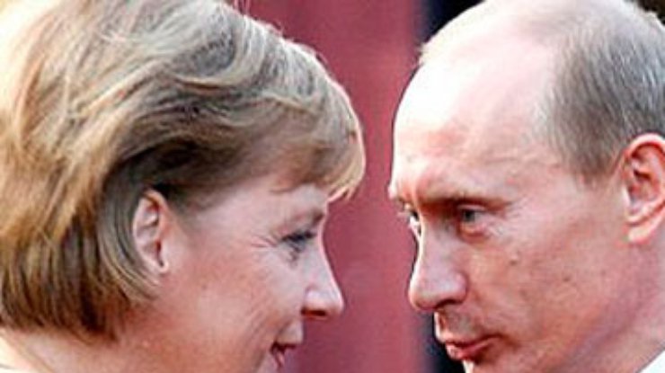 Путин считает Меркель "идеальным немцем"