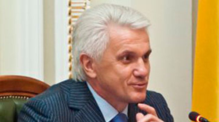 Проект закона о перевыборах не внесен в повестку дня, - Литвин