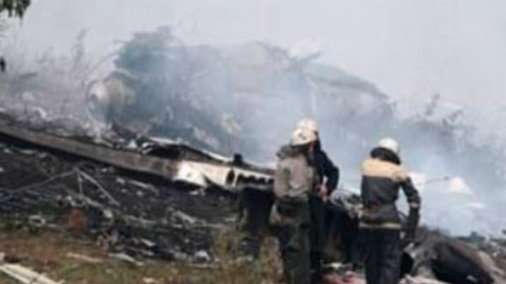 В Йемене разбился военный самолет: 11 человек погибло