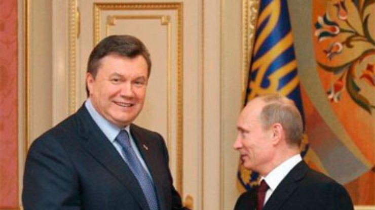 Путин в Ашхабаде встретился с Януковичем