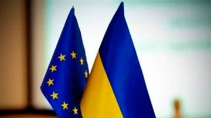 Европарламент призвал ускорить введение безвизового режима с Украиной