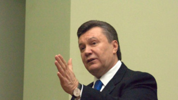 Янукович говорит, что неуступчивая Россия может потерять украинский рынок газа