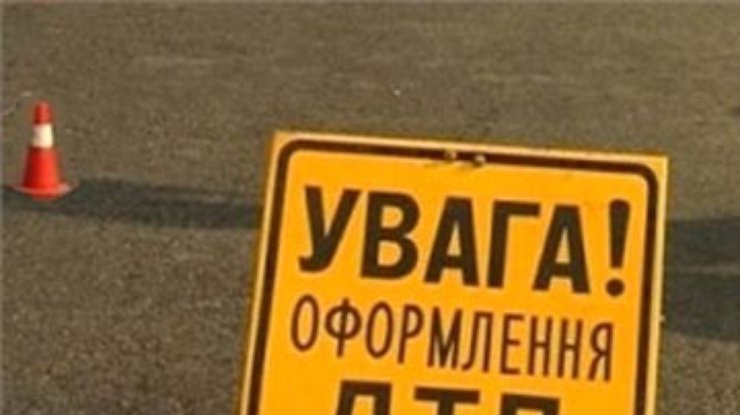 В Одессе маршрутка врезалась в милицейское авто с включенными "мигалками"