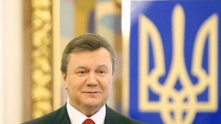 На открытии сессии Янукович выступит перед депутатами по видео
