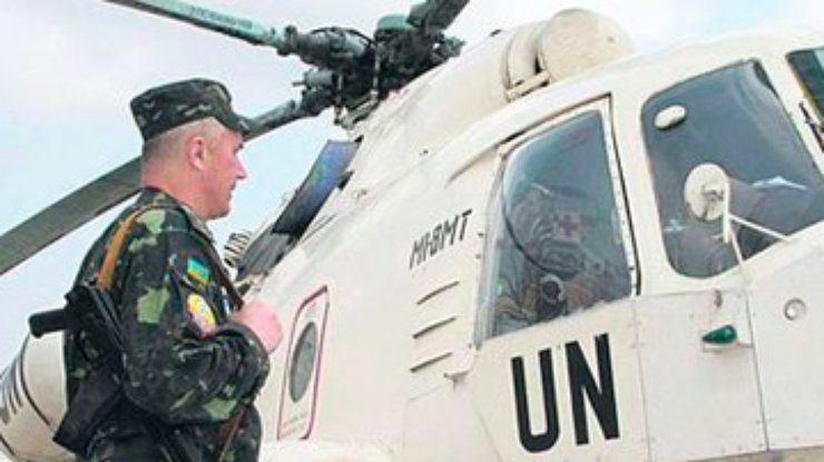 Янукович предлагает Раде перевести часть миротворцев из Либерии в Кот-д'Ивуар