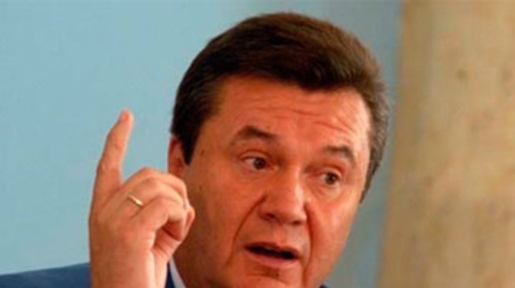 Украине не стоило покупать поезда "Хюндай", - Янукович