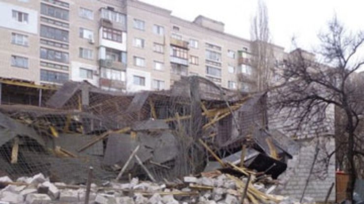 В Одессе рухнул строящийся супермаркет. Есть пострадавшие
