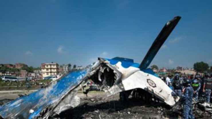 Следователи назвали основную версию крушения самолета в Казахстане