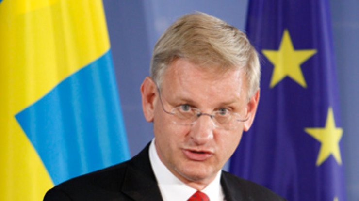 Украина движется не на Восток или Запад, а вниз, - глава МИД Швеции