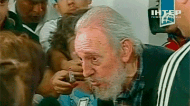 Фидель Кастро впервые с 2006-го проголосовал на избирательном участке