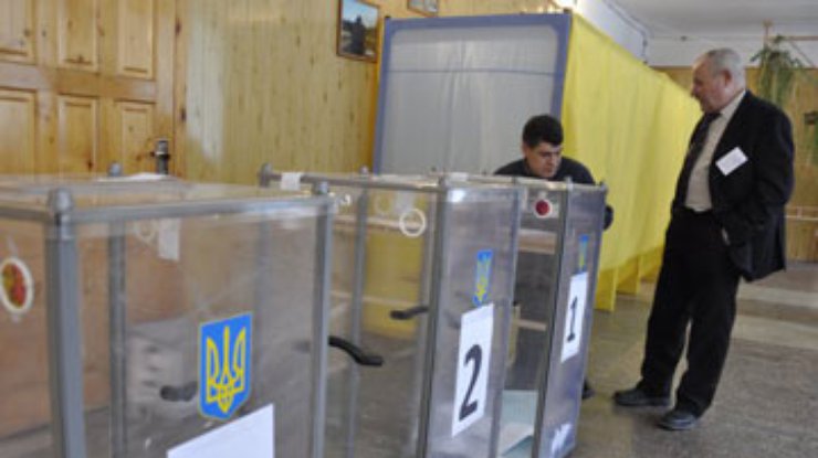 Оппозиция проиграла довыборы в Черновицкий облсовет