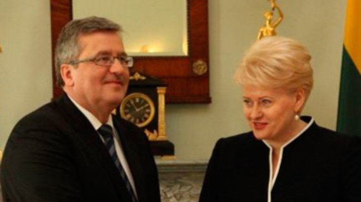 Коморовский и Грибаускайте обсудили судьбу ассоциации Украины с ЕС