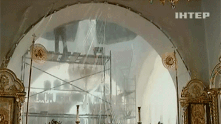 В Умани возник скандал из-за недобросовестного ремонта церкви