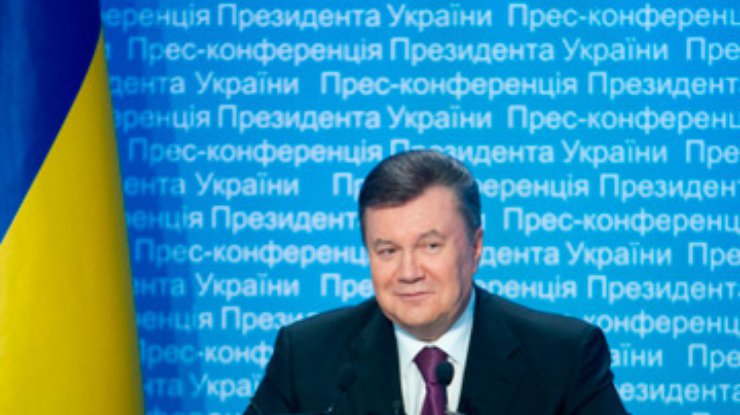 Янукович раздал Шевченковские премии