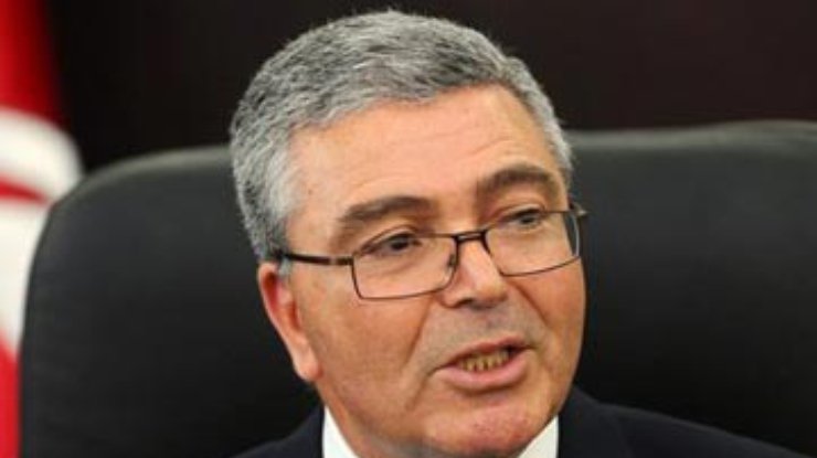 Министр обороны Туниса ушел в оставку из-за "неясности" в стране