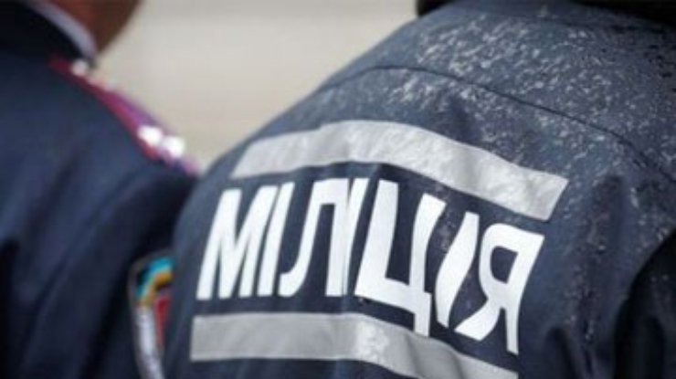 Харьковские милиционеры занимались наркоторговлей и шантажом