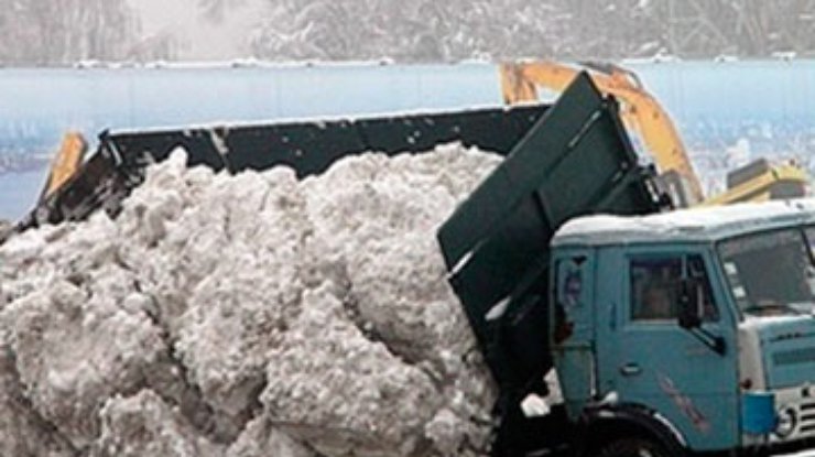 Власти Киева определились, куда сбрасывать снег