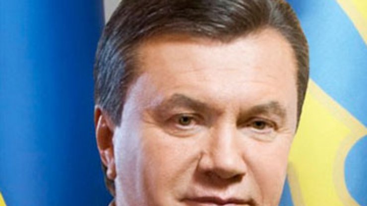 Янукович поздравил христиан западного обряда с Пасхой