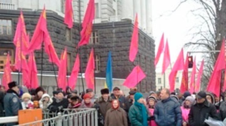 СПУ присоединилась к митингу оппозиции за выборы мэра Киева