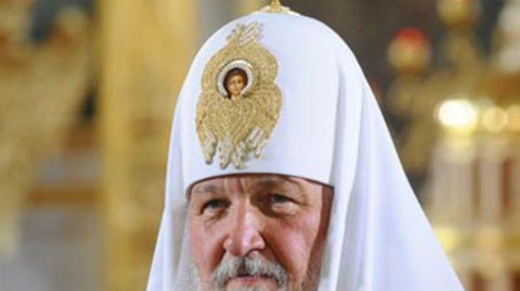 Патриарх Кирилл в Вербное воскресенье убеждал, что Церковь - вне политики