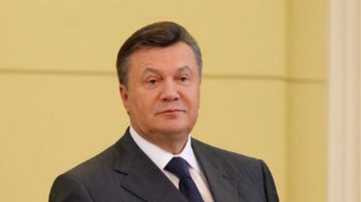 Янукович поздравил короля Швеции с днем рождения