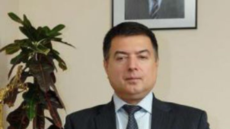 Янукович назначил судьей КС фигуранта пленок Мельниченко