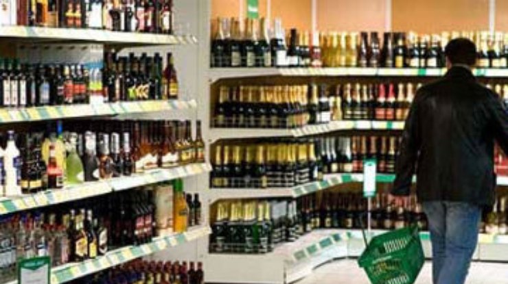 В Крыму предложили запретить торговать алкоголем в ночное время