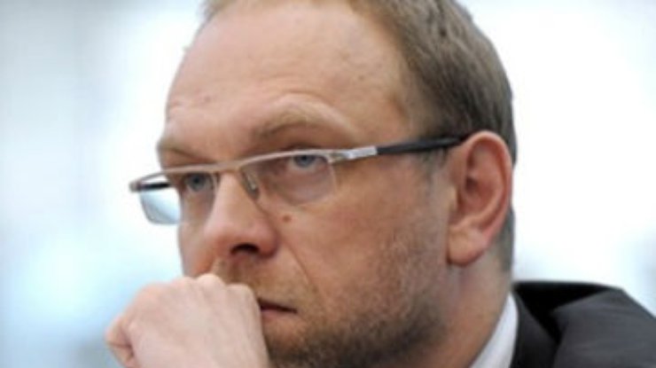 Оппозиция выдвинула Власенко в члены Высшего совета юстиции