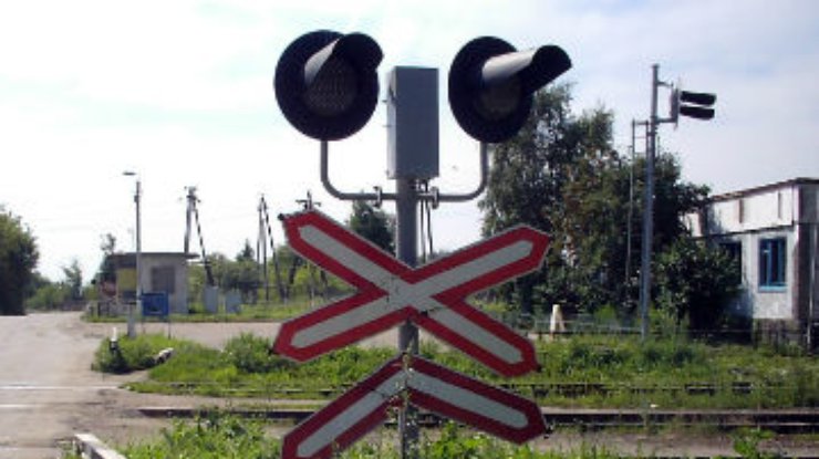 Во Львовской области поляк попал в ДТП на железнодорожном переезде