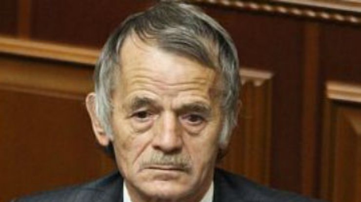 Джемилев заявил, что готов сложить депутатский мандат