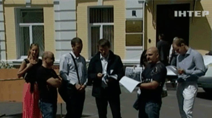 Столичные автомобилисты подали в суд на Киевавтодор