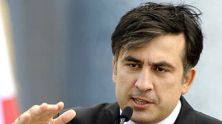 Саакашвили обвиняют в нецелевых тратах на уколы ботокса