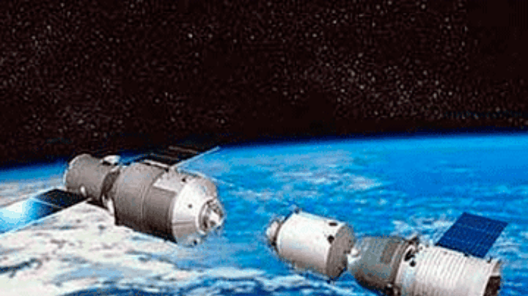 Китай отправит в космос троих астронавтов, - СМИ