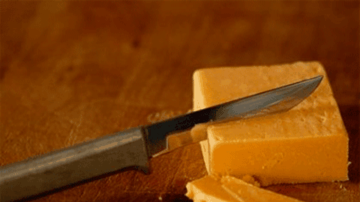 Сыр чеддер назвали лучшим защитником от кариеса