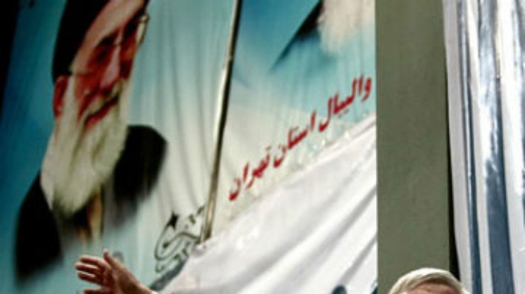 С президентских выборов в Иране снялись уже два кандидата