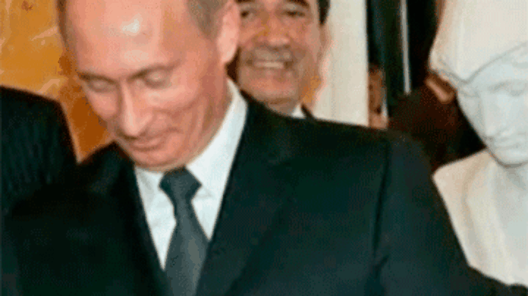 Американский миллиардер обвинил Путина в краже кольца