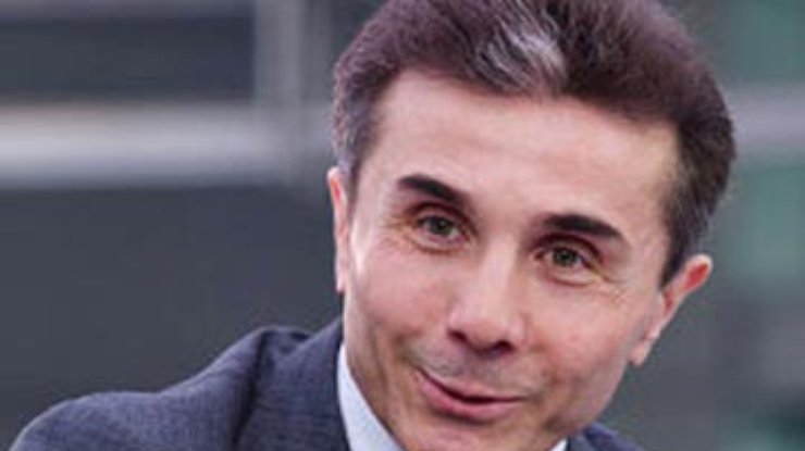 Иванишвили обещает уйти из власти вместе с Саакашвили