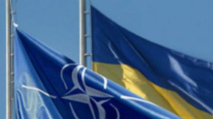 Украина собирается активизировать диалог с НАТО