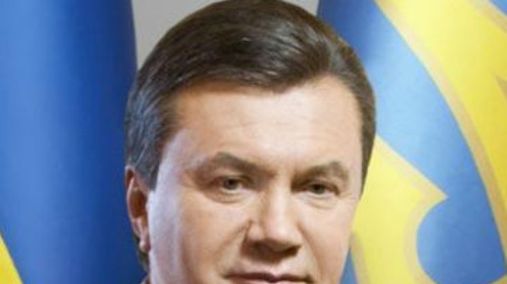 Виктор Янукович празднует свой день рождения