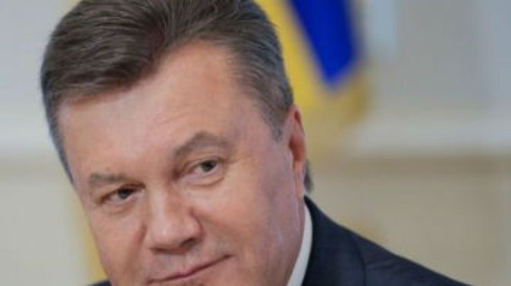 НБУ на день рождения Януковича подарит полкилограммовую золотую монету, - СМИ