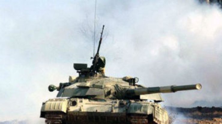 НАТО просит Украину избавиться от двух тысяч танков
