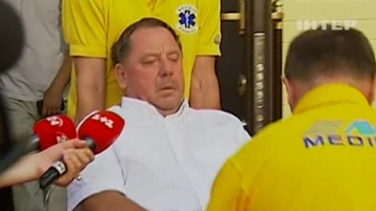 Ректор-"взяточник" находится в реанимации: Его готовят к операции