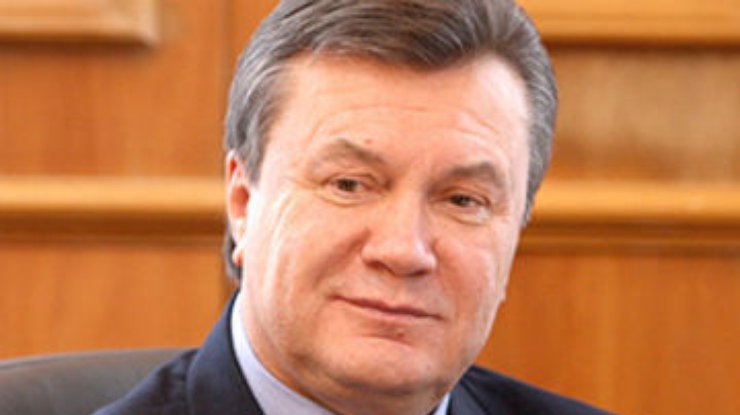 Янукович вернулся из отпуска