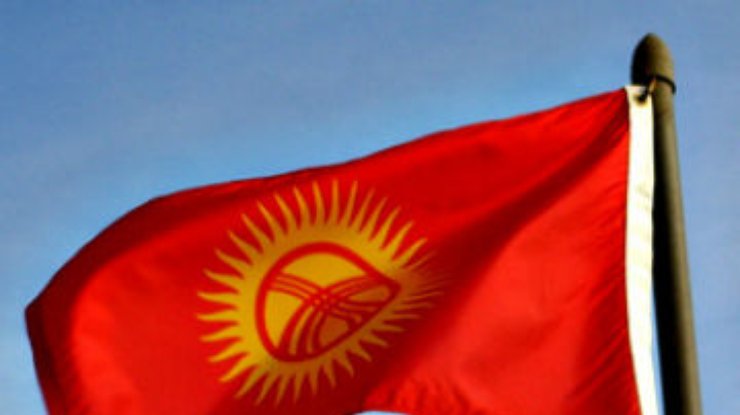 В Киргизии объявили о предотвращении госпереворота: Оппозиция хотела "отравить реку цианидами"