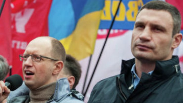 Оппозиция обещает власти международное давление ради киевских выборов