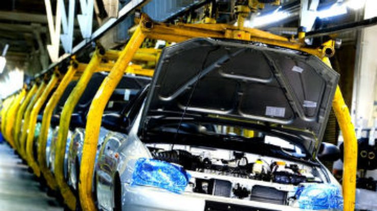 Производство автомобилей на ЗАЗе рухнуло в 2,5 раза